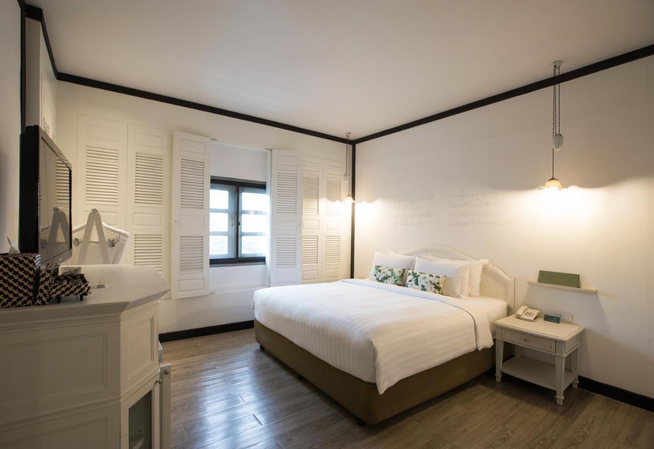 The Raweekanlaya Bangkok Exterior foto A bedroom at the hotel